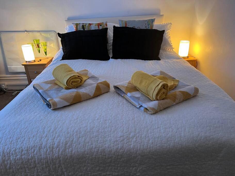 One/Two Bedroom Apartment Close To Sea & Centre 헤이스팅스 외부 사진